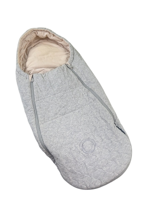 Shop Bugaboo Newborn Bassinet Inlay, Light Grey Melange at GoodBuy Gear