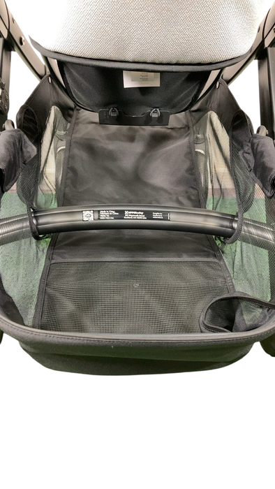 Shop UPPAbaby Vista V3 Stroller, 2024, Savannah (Pearl Gray Jacquard) at GoodBuy Gear