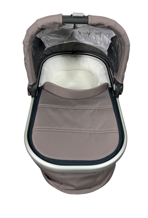 Shop UPPAbaby VISTA V2 Stroller, 2023, Theo (Dark Taupe) at GoodBuy Gear