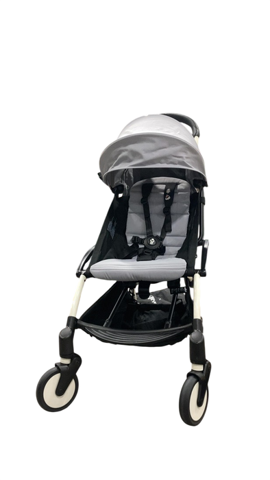 Shop Babyzen YOYO2 Complete Stroller, 2024, White with Stone at GoodBuy Gear