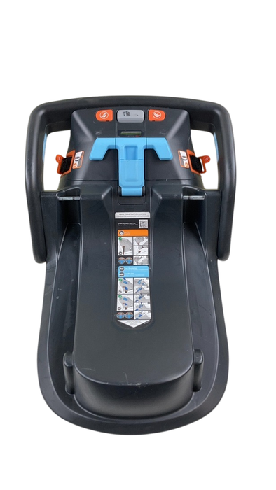 Shop UPPAbaby MESA V2 Infant Car Seat, 2022, Jake (Black) at GoodBuy Gear