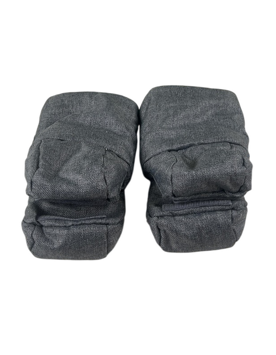 Shop UPPAbaby Cozy Handmuffs, Jordan/Greyson (Charcoal Melange) at GoodBuy Gear