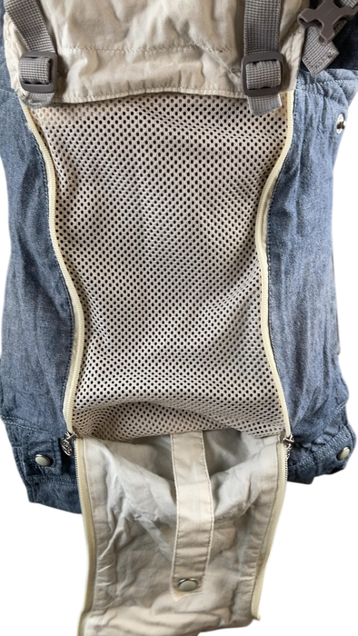 Shop Lillebaby Complete All Seasons Baby Carrier, Chambray at GoodBuy Gear