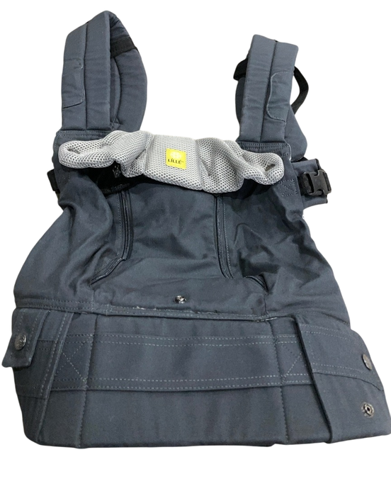Shop Lillebaby Complete All Seasons Baby Carrier, Charcoal Silver at GoodBuy Gear