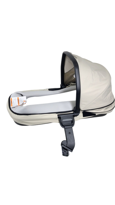 Shop Thule Urban Glide Bassinet, Soft Beige at GoodBuy Gear