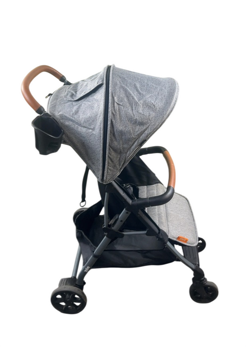 Shop Zoe The Tour Stroller, 2020, Grey, V1 at GoodBuy Gear