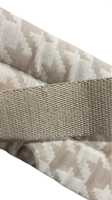 Shop Mabē The Monarch Carrier, Houndstooth at GoodBuy Gear