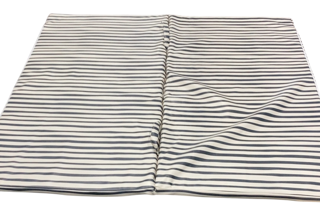 Toki Kids Vegan Leather Mat Standard, Bold Stripe