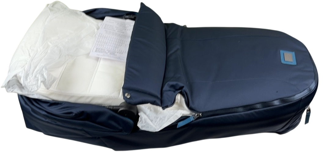 Shop Cybex PRIAM Lux Carry Cot, Dark Navy at GoodBuy Gear