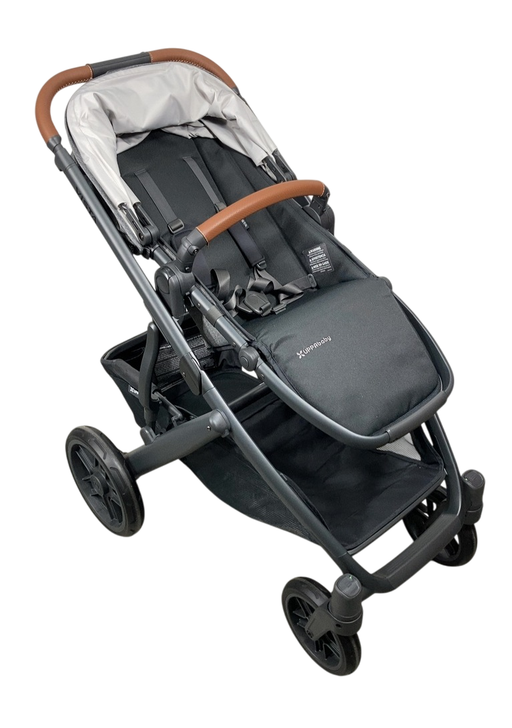 Shop UPPAbaby VISTA V2 Stroller, 2024, Greyson (Charcoal Melange) at GoodBuy Gear