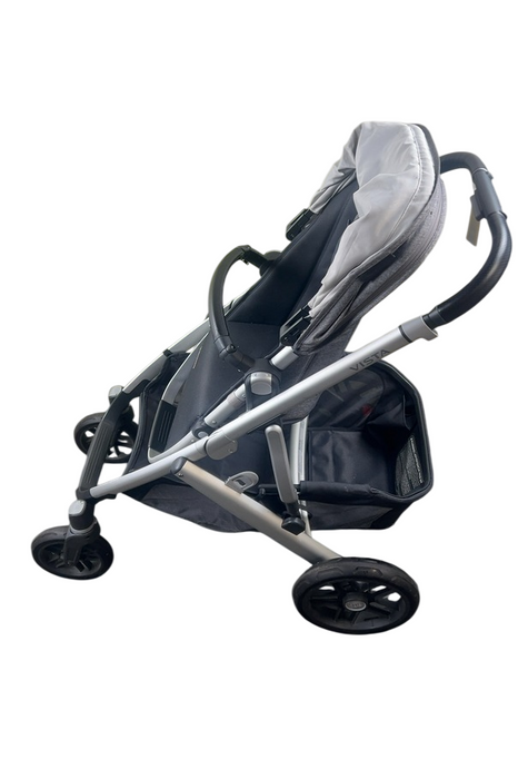 Shop UPPAbaby VISTA V2 Stroller, 2019, Jordan (Charcoal Melange) at GoodBuy Gear
