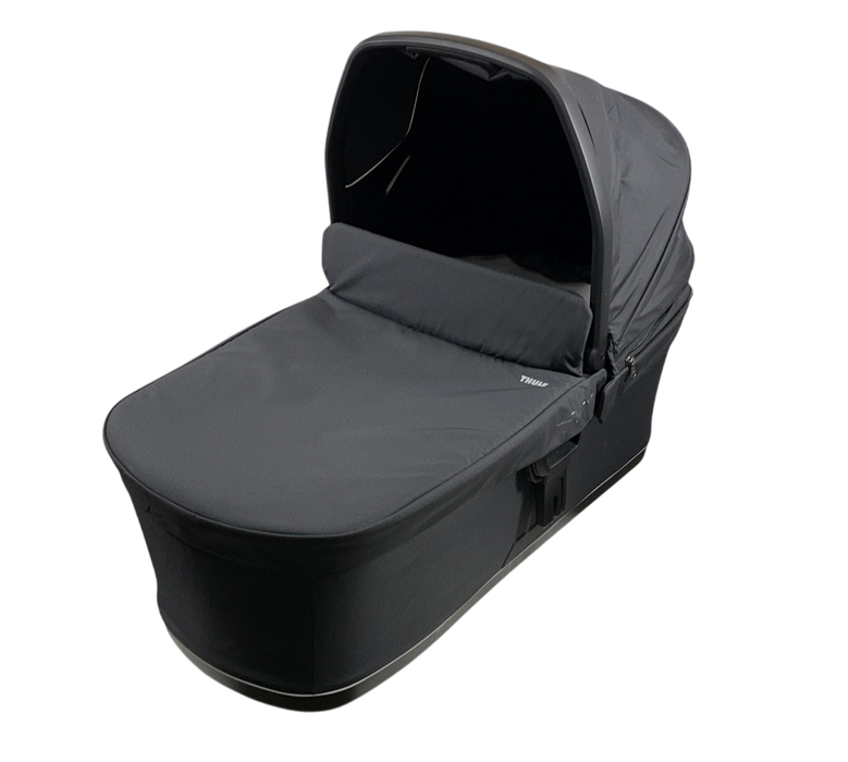 Shop Thule Urban Glide 3/4 Bassinet, Black at GoodBuy Gear