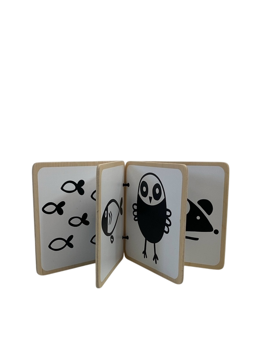 Shop Lovevery The Looker Play Kit at GoodBuy Gear