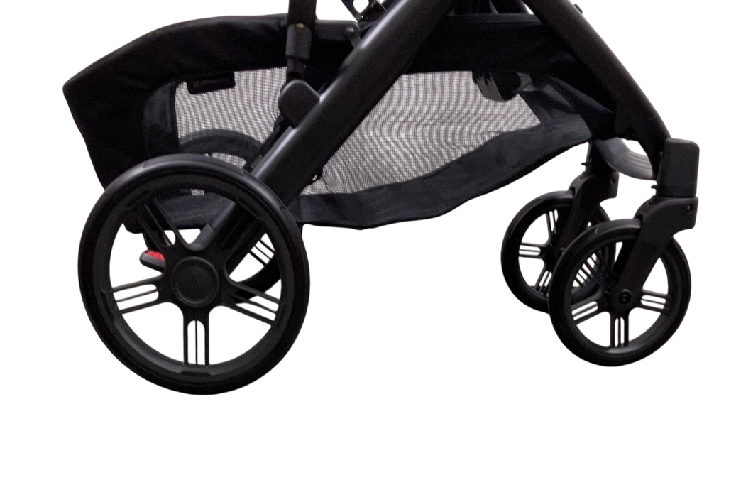 Shop UPPAbaby Vista V3 Stroller, Jake (Charcoal), 2024 at GoodBuy Gear