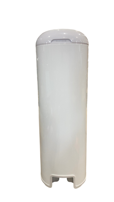 Shop Diaper Genie Platinum Pail Gift Set, Lily White at GoodBuy Gear