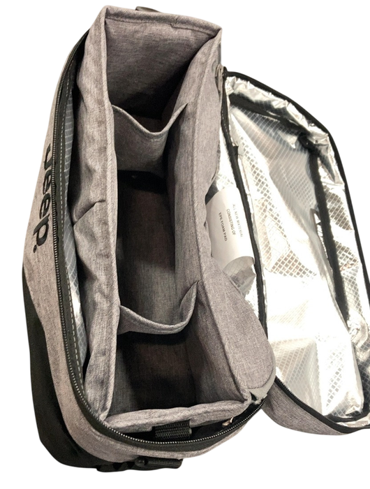 Shop Delta Children Jeep Deluxe Wrangler Wagon Stroller with Cooler Bag and Parent Organizer, 4 Seater, Grey at GoodBuy Gear