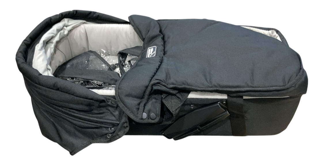 Mountain Buggy Duo Single Carrycot, Black