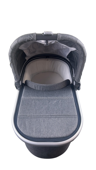 Shop UPPAbaby VISTA V2 Stroller, 2019, Jordan (Charcoal Melange) at GoodBuy Gear