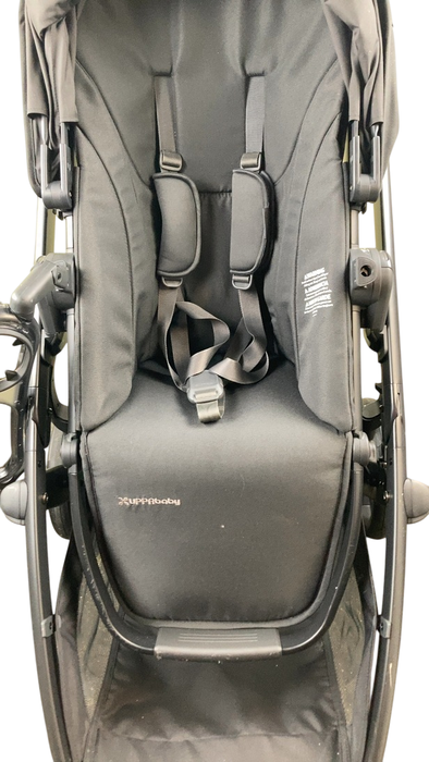 Shop UPPAbaby Vista V3 Stroller, 2024, Jake (Charcoal) at GoodBuy Gear