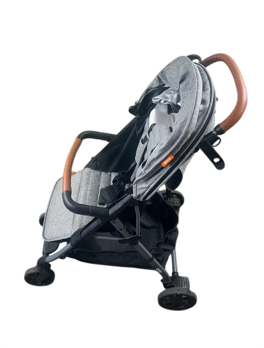 Shop Zoe The Tour Stroller, 2020, Grey, V1 at GoodBuy Gear