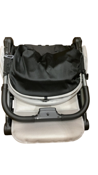 Shop Colugo Compact Stroller, Cool Grey, 2023 at GoodBuy Gear