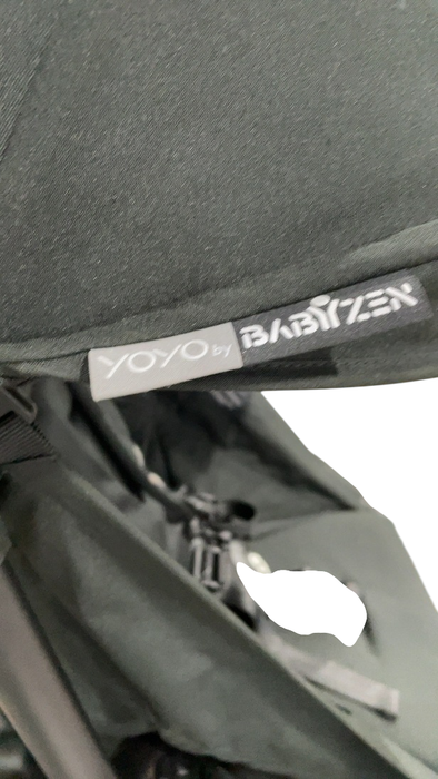 Shop Babyzen YOYO2 Complete Stroller, 2022, Black with Black at GoodBuy Gear