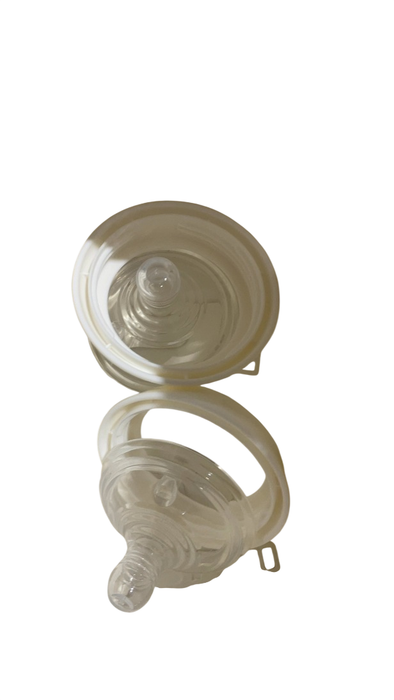 Shop Tommee Tippee Made For Me Wearable Breast Pump, Double, White at GoodBuy Gear