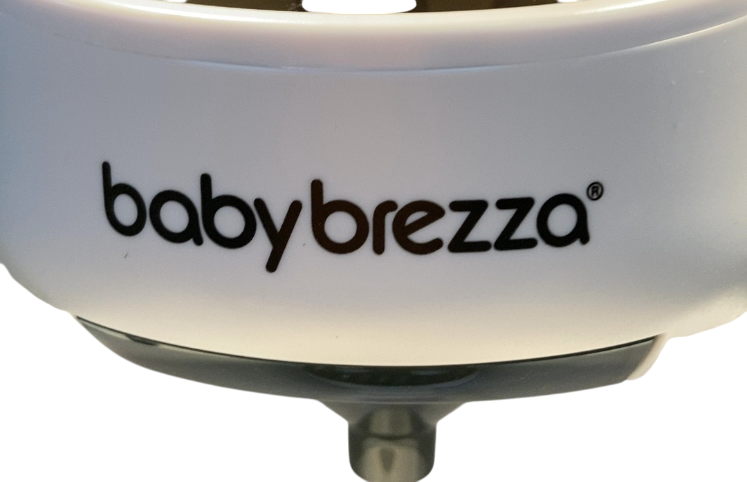 Shop Baby Brezza Formula Pro Advanced Baby Formula Dispenser, White at GoodBuy Gear