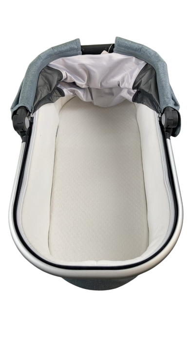 Shop UPPAbaby V2 Bassinet, Gregory (Blue Melange) at GoodBuy Gear