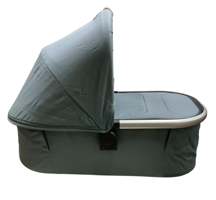 Shop UPPAbaby Bassinet V3, Callum (Stone Blue) at GoodBuy Gear