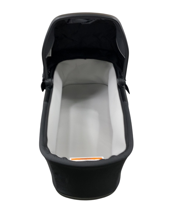 Shop Thule Urban Glide Bassinet, Black at GoodBuy Gear
