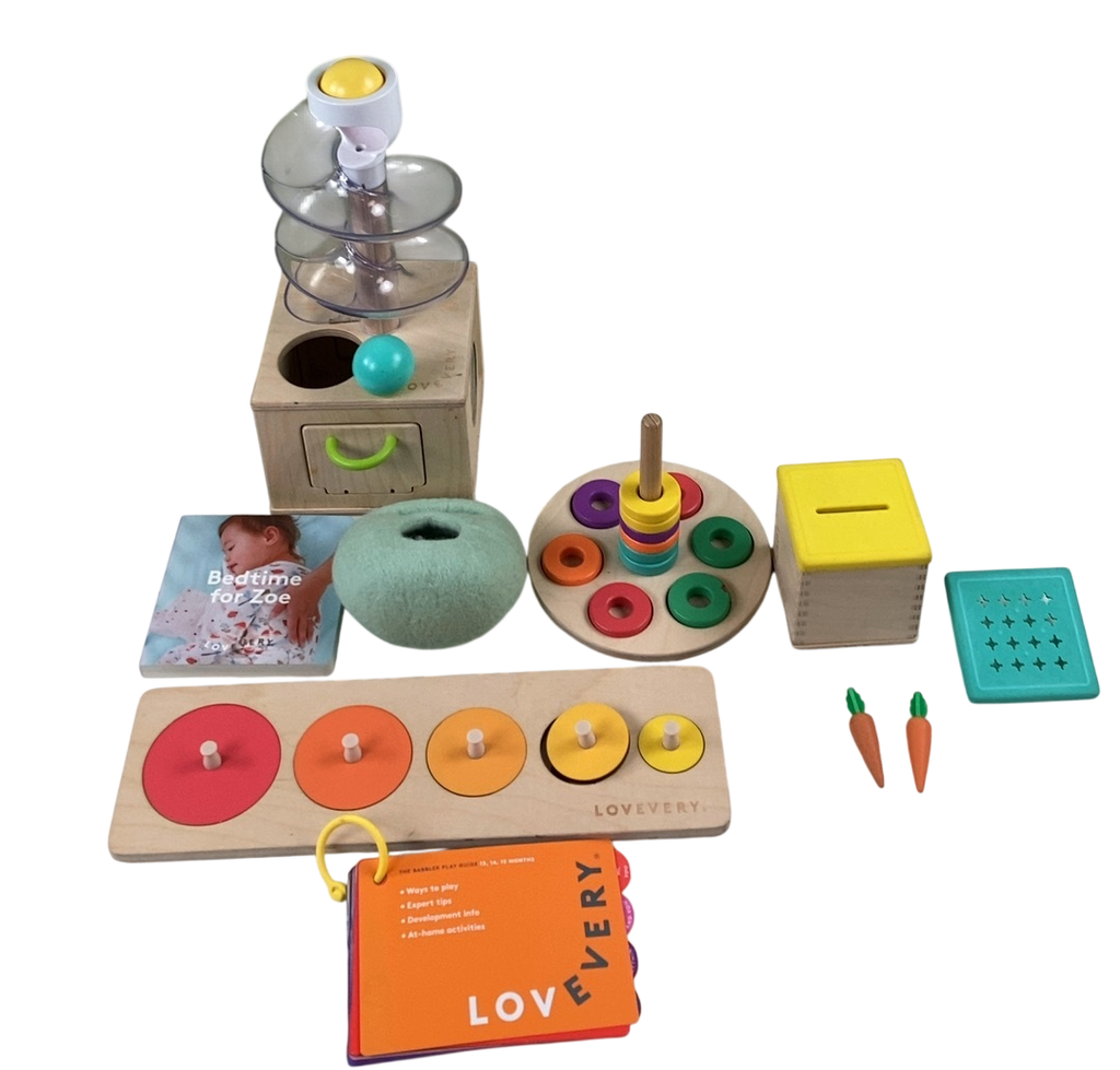 Lovevery The Babbler Play Kit