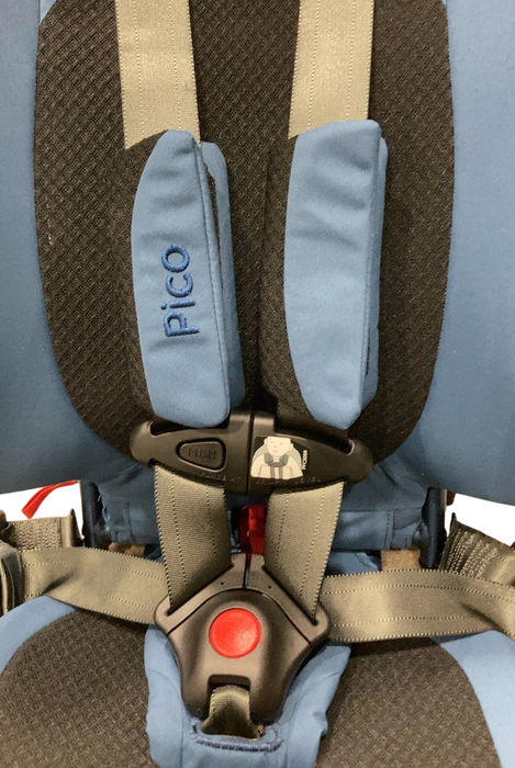 Shop WAYB Pico Portable Car Seat, 2023, Midnight Sky at GoodBuy Gear