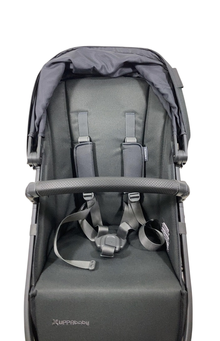 Shop UPPAbaby VISTA RumbleSeat V2, 2015+, Jake (Black) at GoodBuy Gear