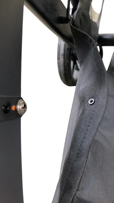 Shop UPPAbaby VISTA V2 Stroller, 2023, Greyson (Charcoal Melange) at GoodBuy Gear