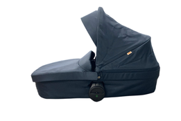 Shop Zoe Journey Duo Bassinet, Navy at GoodBuy Gear
