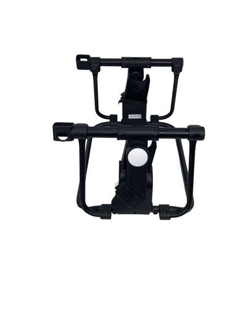 Shop Larktale Caravan Wagon Car Seat Adapter For Maxi Cosi/Nuna/Clek at GoodBuy Gear