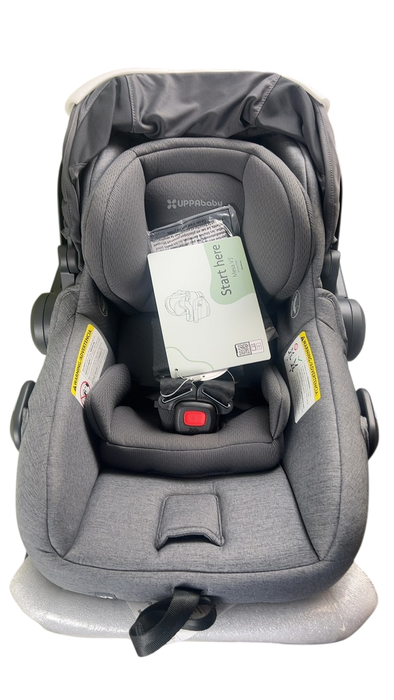 Shop UPPAbaby Mesa V3 Infant Car Seat, 2025, Greyson (Charcoal Mélange) at GoodBuy Gear