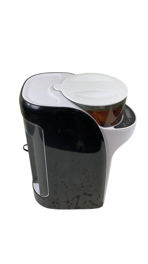 Shop Baby Brezza Formula Pro Advanced Baby Formula Dispenser, White on Black at GoodBuy Gear