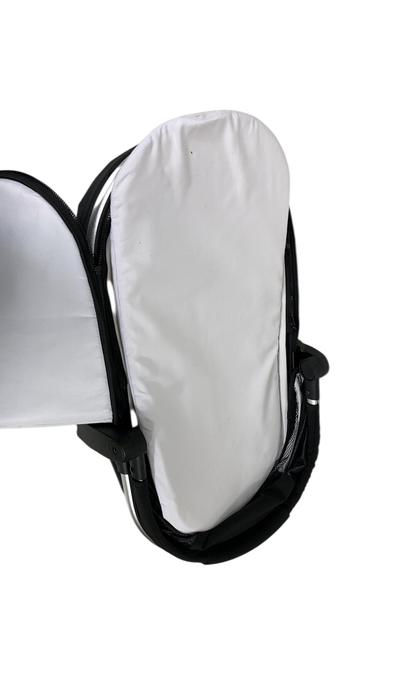 Shop Mockingbird Bassinet 2.0, Black at GoodBuy Gear