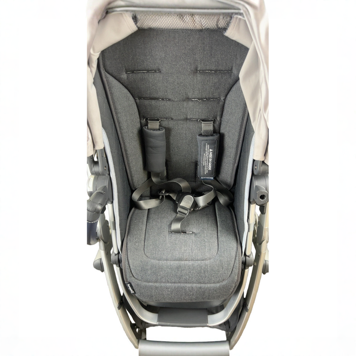 Shop UPPAbaby VISTA Stroller, 2018, William (Chambray Oxford) at GoodBuy Gear