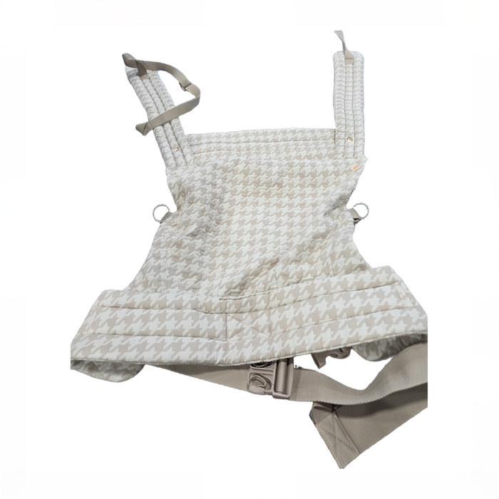 Shop Mabē The Monarch Carrier, Houndstooth at GoodBuy Gear