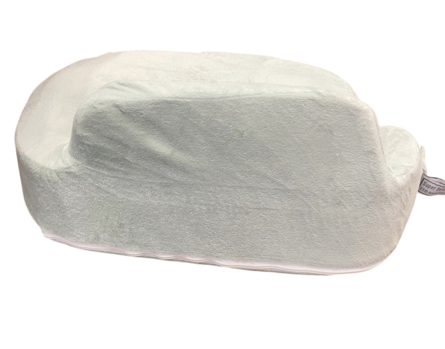 Shop My Brest Friend Super Deluxe Nursing Pillow, Mint Green at GoodBuy Gear