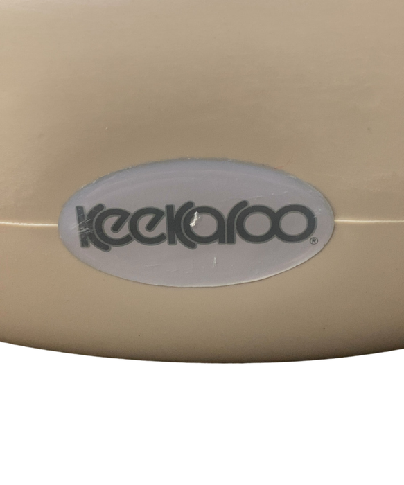 Shop Keekaroo Peanut Changing Pad, Vanilla at GoodBuy Gear