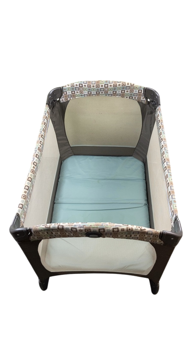 Shop Graco Pack ‘n Play Portable Playard, Soho at GoodBuy Gear