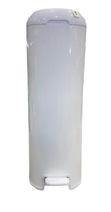 Diaper Genie Platinum Pail With Easy Roll Refill (18 Bags) - Bed Bath & Beyond - 40933565