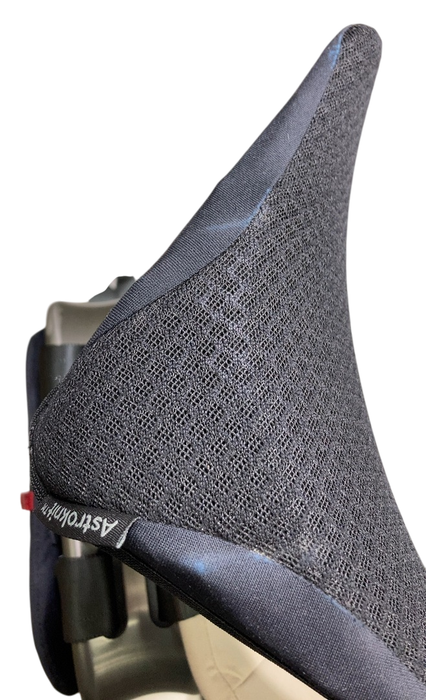 Shop WAYB Pico Portable Car Seat, 2024, Stardust at GoodBuy Gear