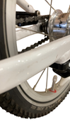 Shop Woom GO 3 Bike "16, AUTOMAGIC, Woom Red at GoodBuy Gear