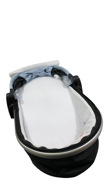 Shop Mockingbird Bassinet 2.0, Sky at GoodBuy Gear