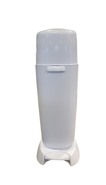Shop Diaper Genie Complete Diaper Pail Gift Set at GoodBuy Gear